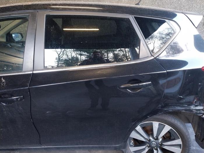 Nissan Pulsar 1.2 DIG-T 16V Sloopvoertuig (2015, Zwart)