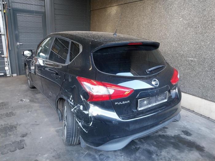 Nissan Pulsar 1.2 DIG-T 16V Sloopvoertuig (2015, Zwart)