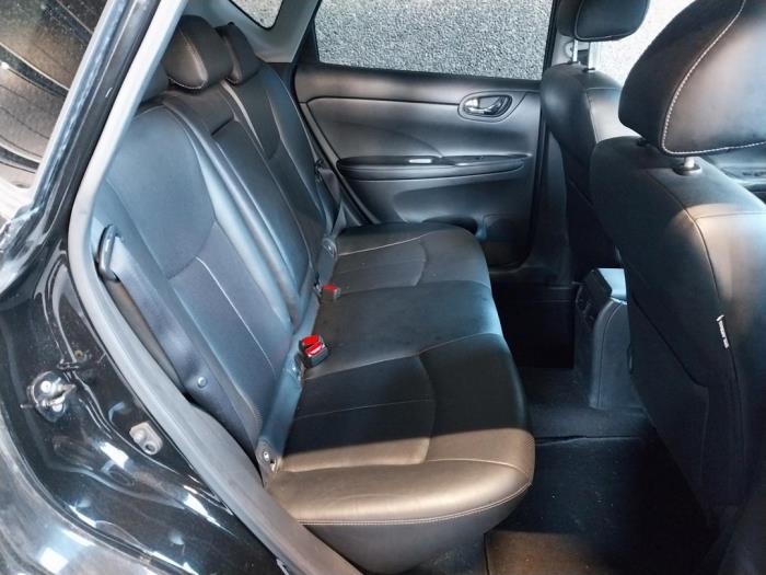 Nissan Pulsar 1.2 DIG-T 16V Sloopvoertuig (2015, Zwart)