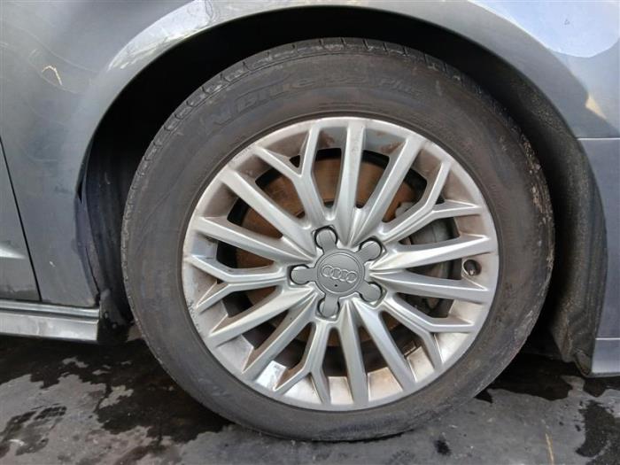 Audi A3 Sloopvoertuig (2016, Grijs)