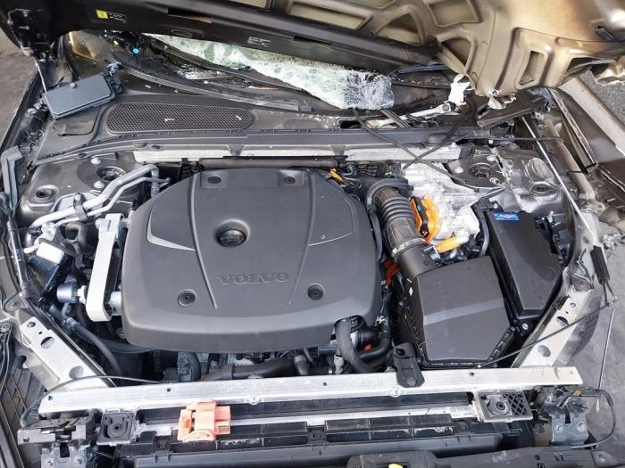 Volvo V60 II 2.0 T6 16V Twin Engine Sloopvoertuig (2020, Grijs)