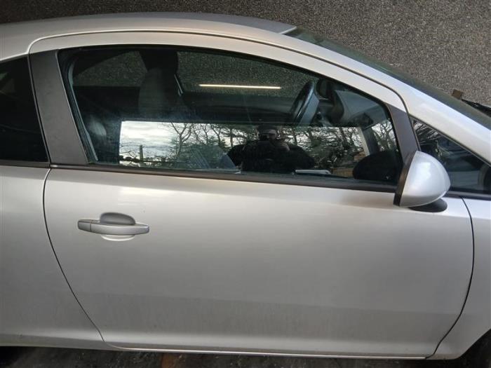 Opel Corsa D 1.2 16V Sloopvoertuig (2010, Zilver)
