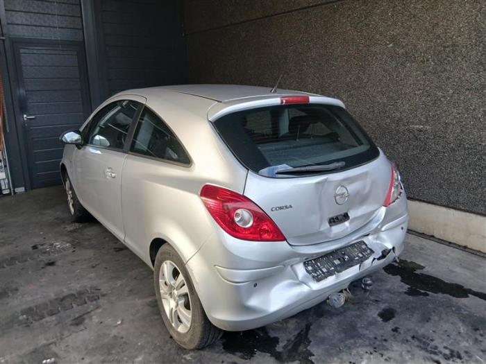 Opel Corsa D 1.2 16V Sloopvoertuig (2010, Zilver)