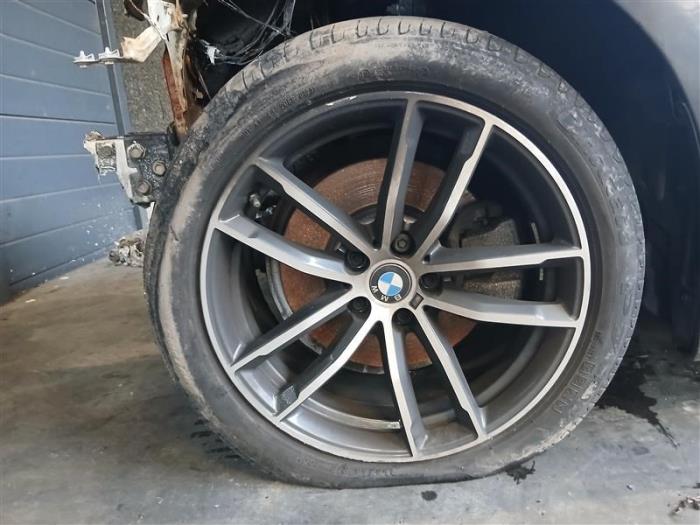 BMW 5 serie Touring 520d Sloopvoertuig (2023, Donker, Grijs)