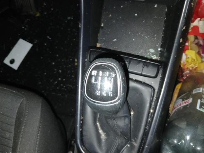 Hyundai i20 1.0 T-GDI 100 12V Sloopvoertuig (2023, Grijs)