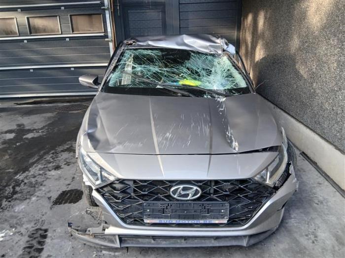 Hyundai i20 1.0 T-GDI 100 12V Sloopvoertuig (2023, Grijs)