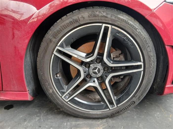 Mercedes A 1.3 A-200 Turbo 16V Sloopvoertuig (2018, Rood)