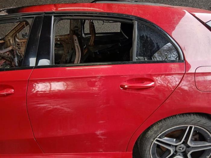 Mercedes A 1.3 A-200 Turbo 16V Sloopvoertuig (2018, Rood)