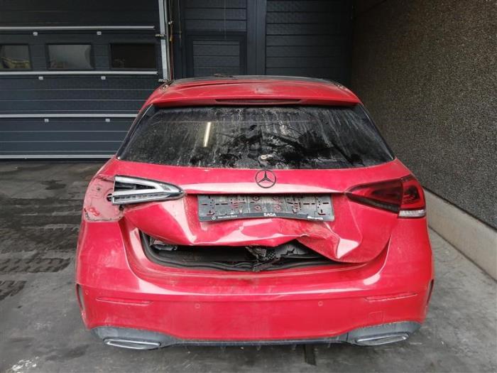 Mercedes A 1.3 A-200 Turbo 16V Sloopvoertuig (2018, Rood)
