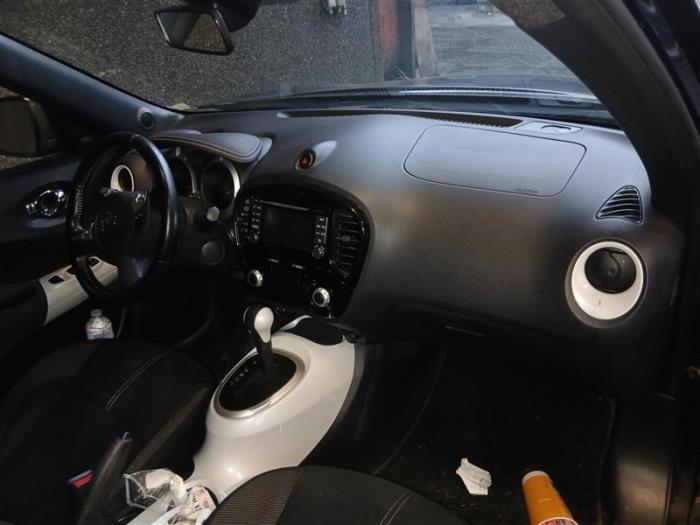 Nissan Juke 1.6 16V Sloopvoertuig (2014, Zwart)