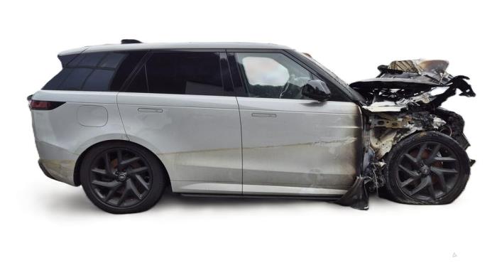 Landrover Range Rover Sport 3.0 P400 MHEV Sloopvoertuig (2024, Licht, Grijs)