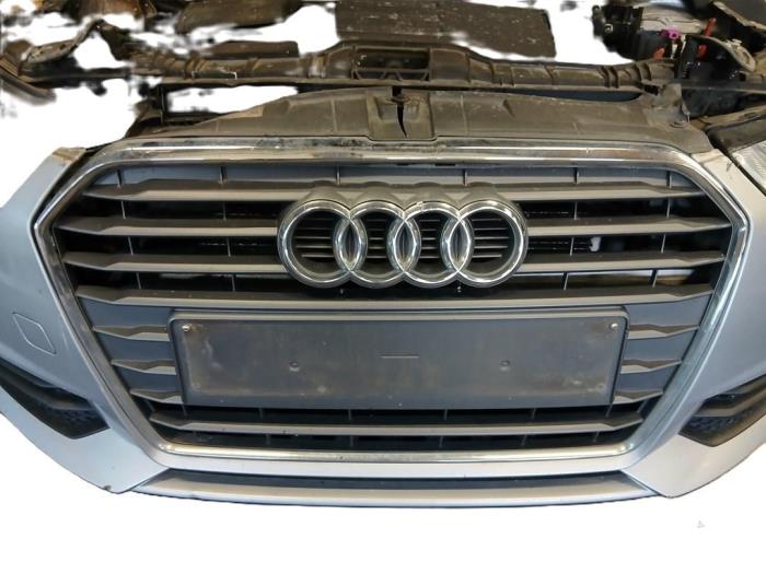 Audi A1 Sportback 1.4 TDI Ultra 12V Sloopvoertuig (2015, Zilver)