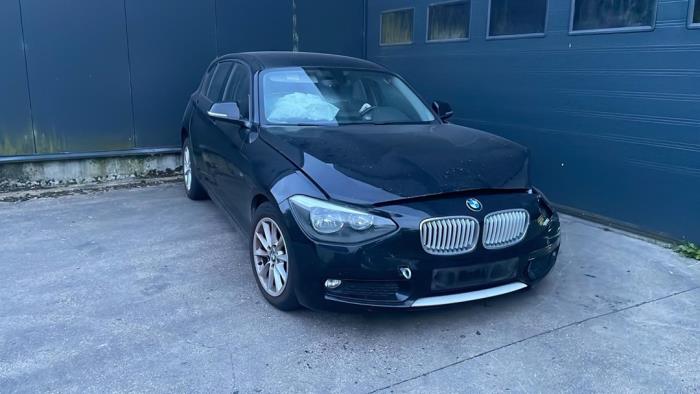 BMW 1 serie 116i 1.6 16V  (Sloop)