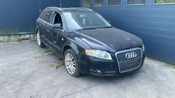 Audi A4 Avant 2.0 TDI 16V  (Sloop)