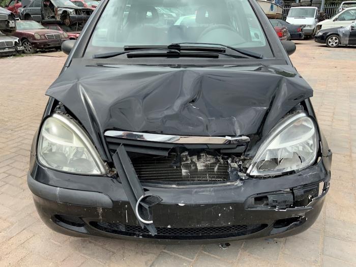 Mercedes A 1.6 A-140 Sloopvoertuig (2004, Zwart)