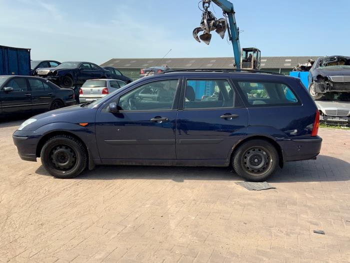 Ford Focus 1 Wagon 1.6 16V Sloopvoertuig (2002, Blauw)