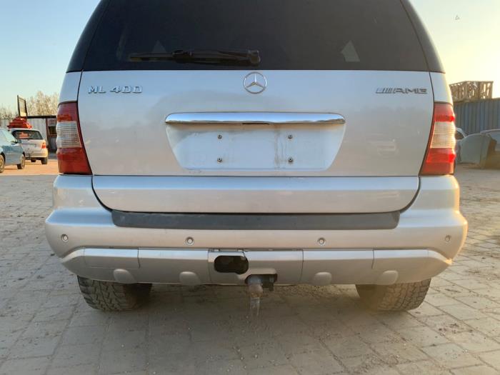 Mercedes ML I 400 4.0 CDI V8 32V Sloopvoertuig (2001, Grijs)