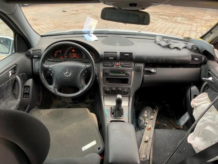 Mercedes C Combi 2.2 C-200 CDI 16V Sloopvoertuig (2003, Grijs)