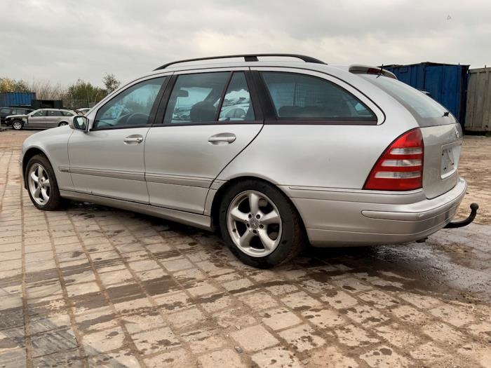 Mercedes C Combi 2.2 C-200 CDI 16V Sloopvoertuig (2003, Grijs)