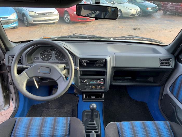 Peugeot 106 I 1.1 i XN,XR,XT Sloopvoertuig (1995, Grijs)