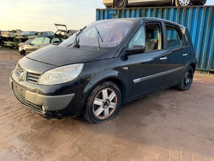 Renault Scénic II 2.0 16V Sloopvoertuig (2004, Zwart)
