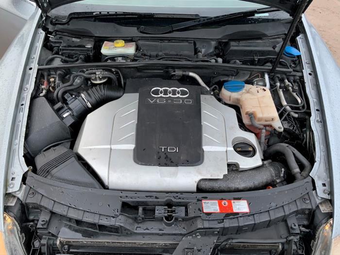 Audi A6 Quattro 3.0 TDI V6 24V Sloopvoertuig (2009, Grijs)