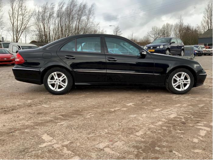 Mercedes E 3.0 E-320 CDI 24V Sloopvoertuig (2006, Zwart)