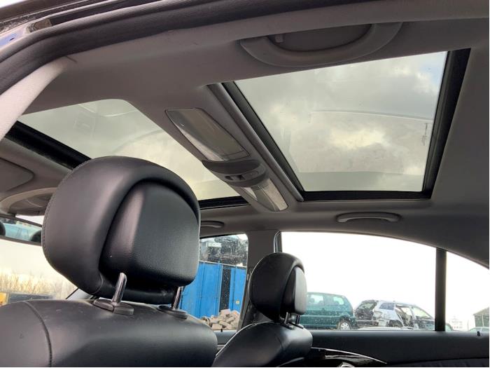 Mercedes E 3.0 E-320 CDI 24V Sloopvoertuig (2006, Zwart)