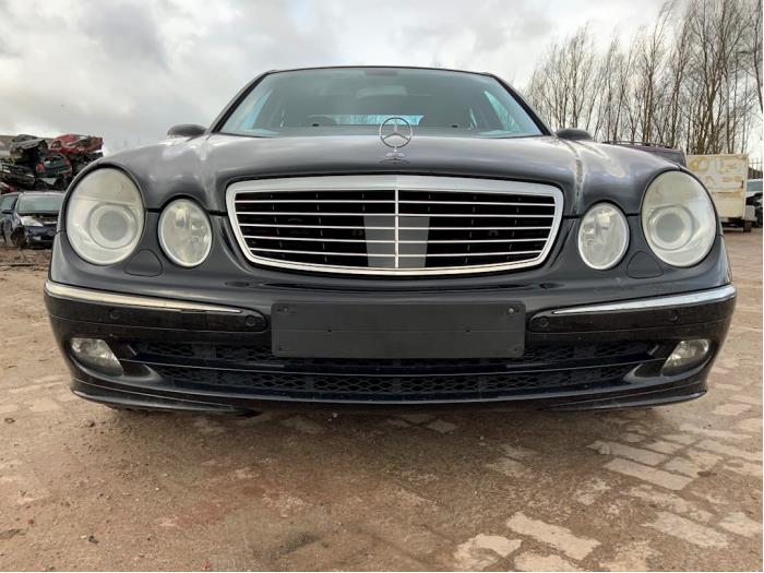 Mercedes E 3.0 E-320 CDI 24V Sloopvoertuig (2006, Zwart)