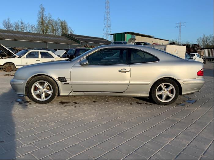 Mercedes CLK 2.0 200 16V Sloopvoertuig (1999, Grijs)