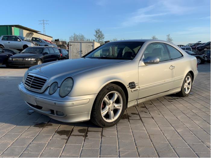 Mercedes CLK 2.0 200 16V Sloopvoertuig (1999, Grijs)