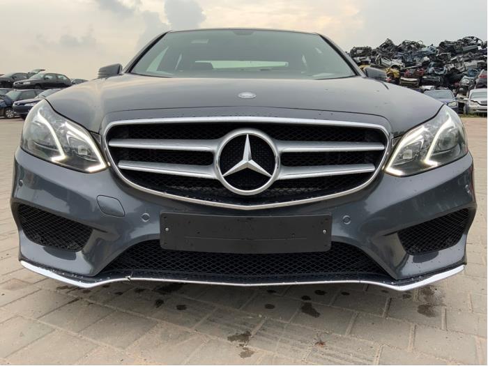 Mercedes E E-300 BlueTec Hybrid V6 24V Sloopvoertuig (2014, Grijs)