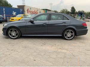 Mercedes E E-300 BlueTec Hybrid V6 24V Sloopvoertuig (2014, Grijs)