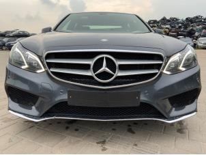 Mercedes E E-300 BlueTec Hybrid V6 24V Sloopvoertuig (2014, Grijs)