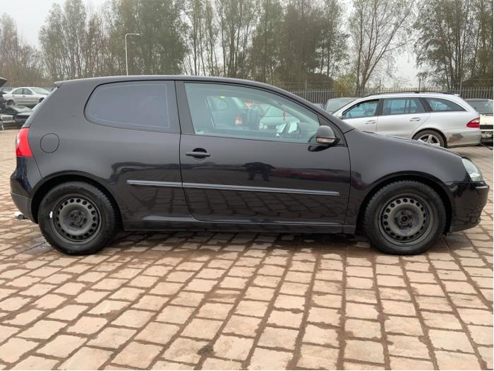 Volkswagen Golf V 1.6 FSI 16V Sloopvoertuig (2004, Zwart)