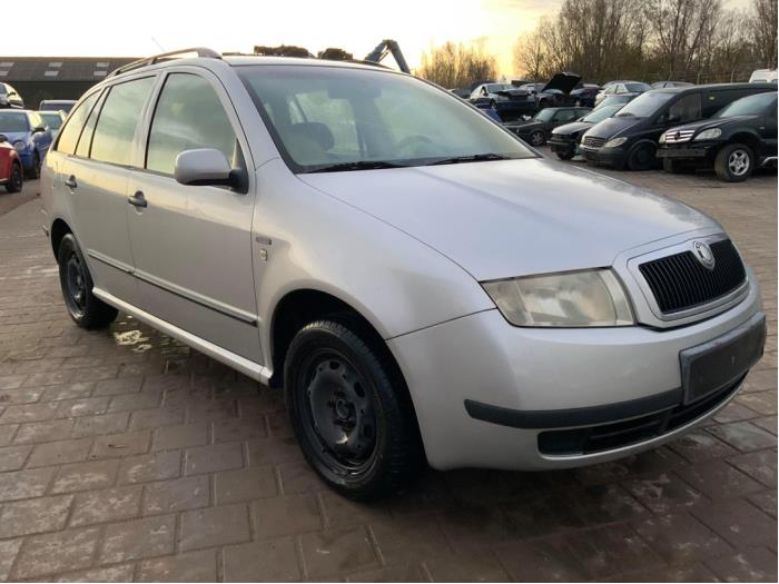 Skoda Fabia 1.2 HTTP Sloopvoertuig (2003, Grijs)