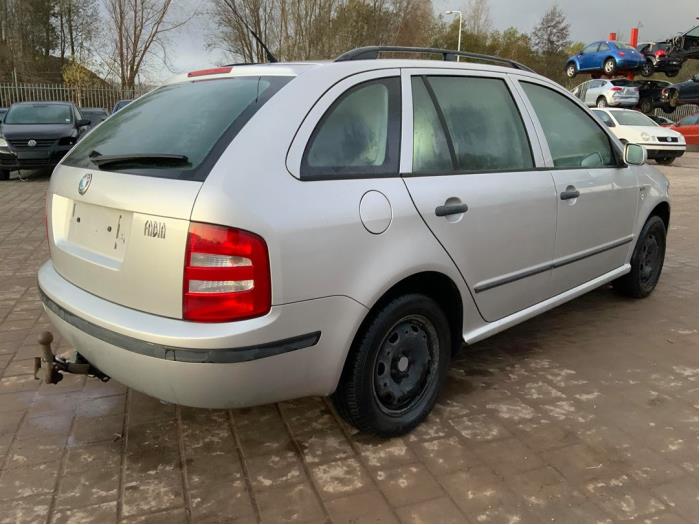 Skoda Fabia 1.2 HTTP Sloopvoertuig (2003, Grijs)