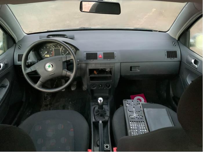 Skoda Fabia 1.2 HTTP Sloopvoertuig (2003, Grijs)