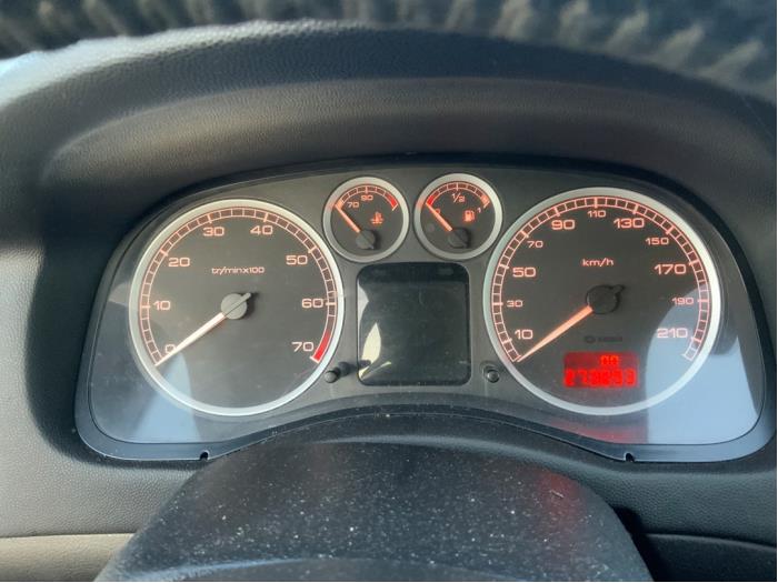 Peugeot 307 Break (3E) 1.6 16V (sloop, bouwjaar 2002, kleur Blauw