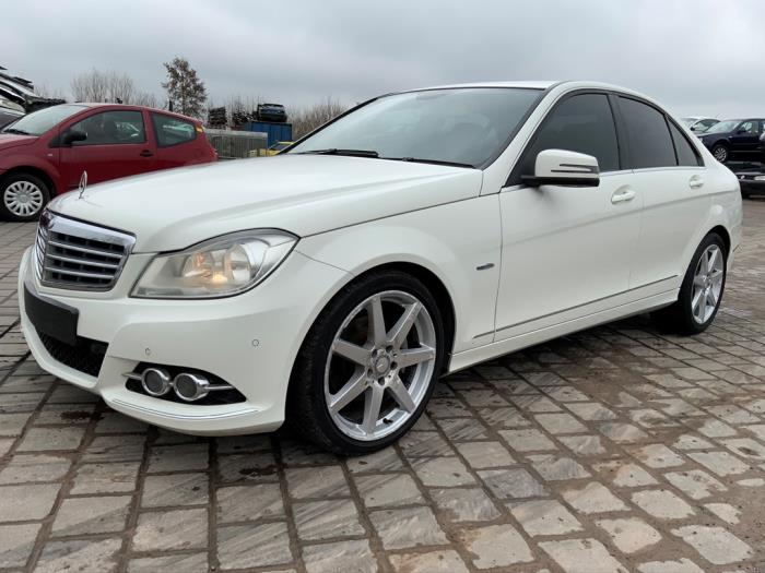 Mercedes C 2.2 C-220 CDI 16V BlueEFFICIENCY Sloopvoertuig (2011, Wit)