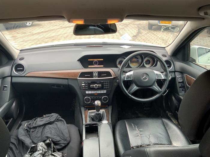 Mercedes C 2.2 C-220 CDI 16V BlueEFFICIENCY Sloopvoertuig (2011, Wit)