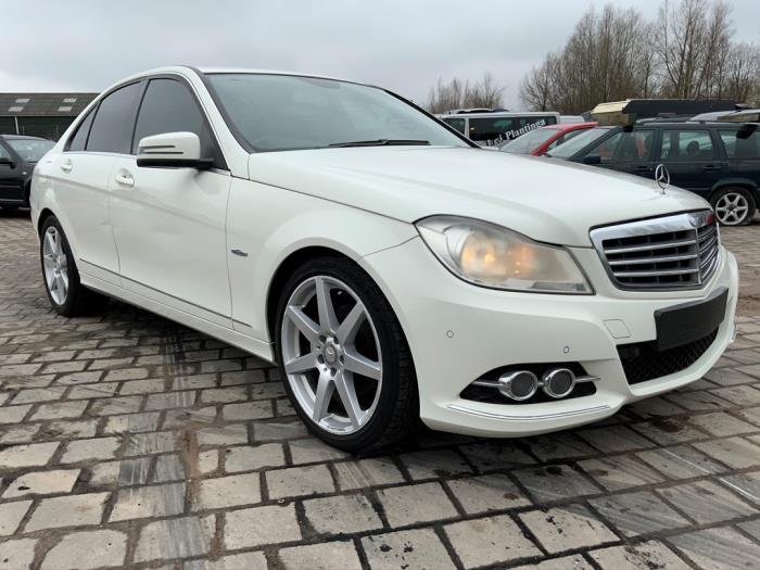 Mercedes C 2.2 C-220 CDI 16V BlueEFFICIENCY Sloopvoertuig (2011, Wit)