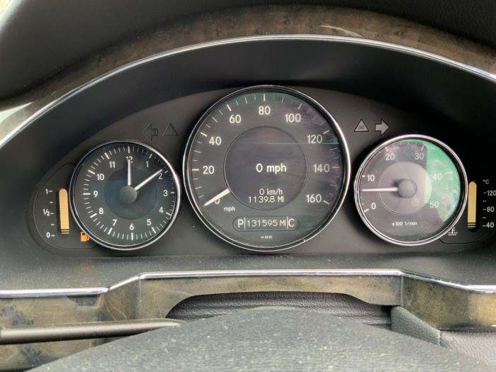 Mercedes CLS 320 CDI 24V Sloopvoertuig (2007, Grijs)