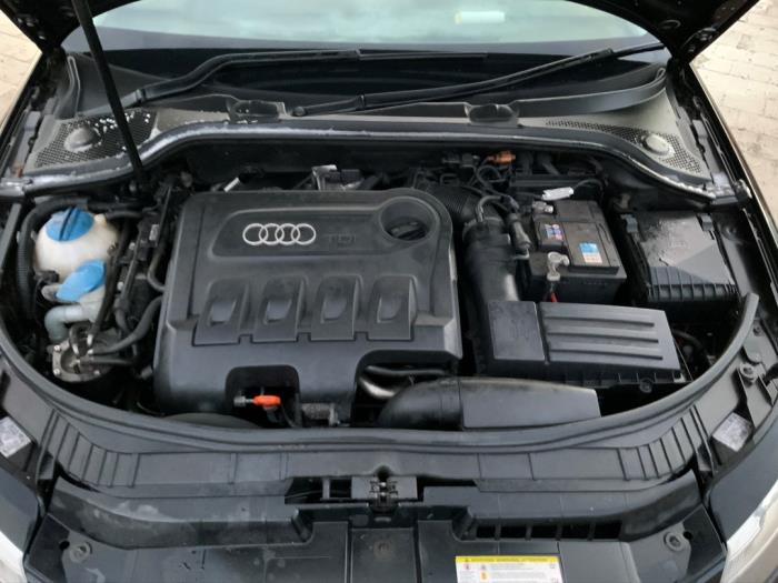 Audi A3 Sportback 2.0 TDI 16V Sloopvoertuig (2010, Zwart)