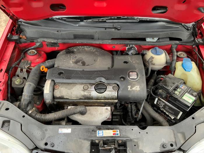 Seat Arosa 1.4 MPi Sloopvoertuig (1999, Rood)