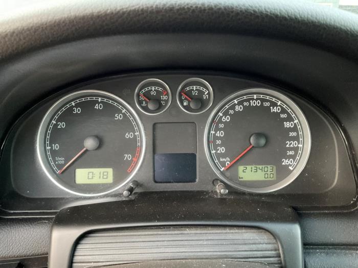 Volkswagen Passat Variant 2.0 20V Sloopvoertuig (2003, Blauw)