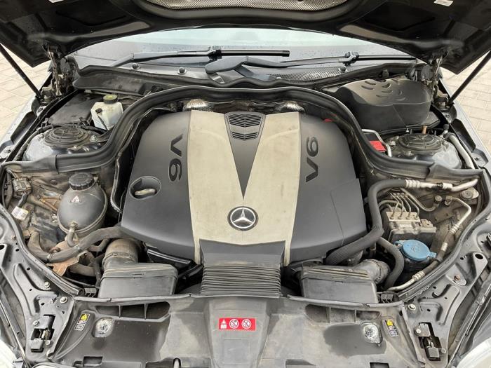 Mercedes E E-350 CDI V6 24V BlueEfficiency Sloopvoertuig (2009, Grijs)