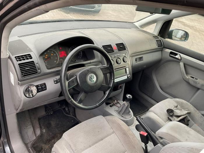 Volkswagen Touran 2.0 FSI 16V Sloopvoertuig (2004, Grijs)