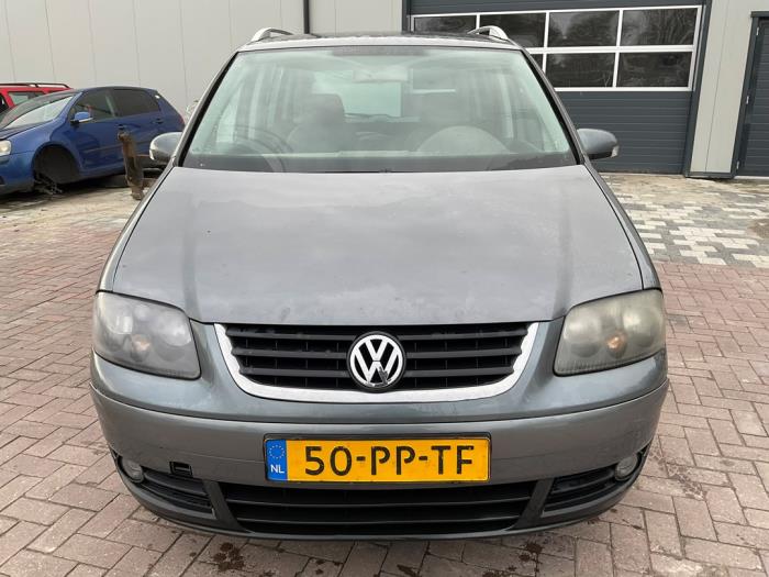Volkswagen Touran 2.0 FSI 16V Sloopvoertuig (2004, Grijs)
