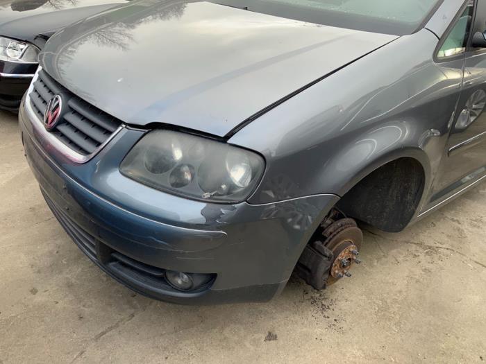 Volkswagen Touran 2.0 FSI 16V Sloopvoertuig (2004, Grijs)